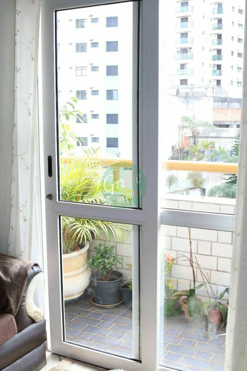 APTO EM ÓTIMA LOCALIZAÇÃO