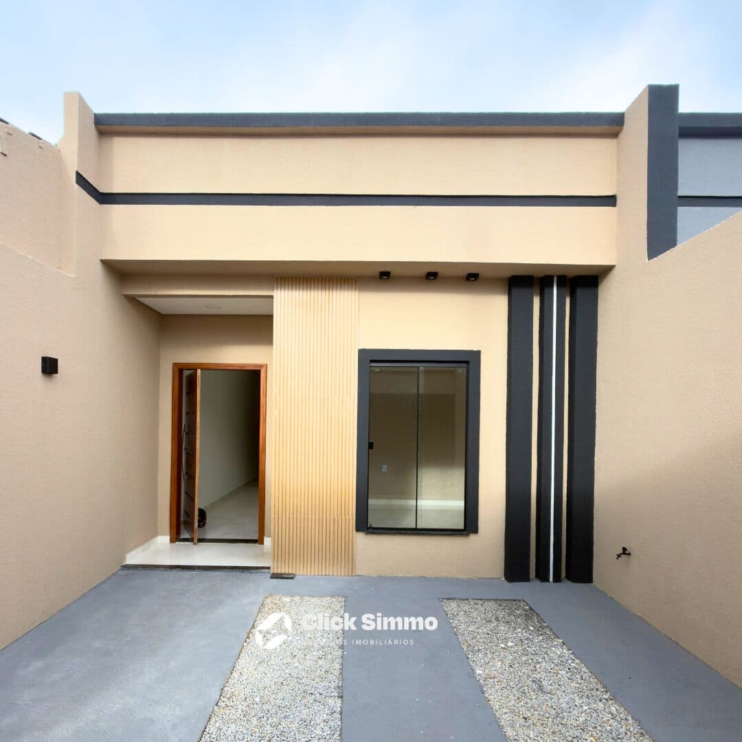 Casa de 2/4 com suíte à venda no bairro Cidade Modelo