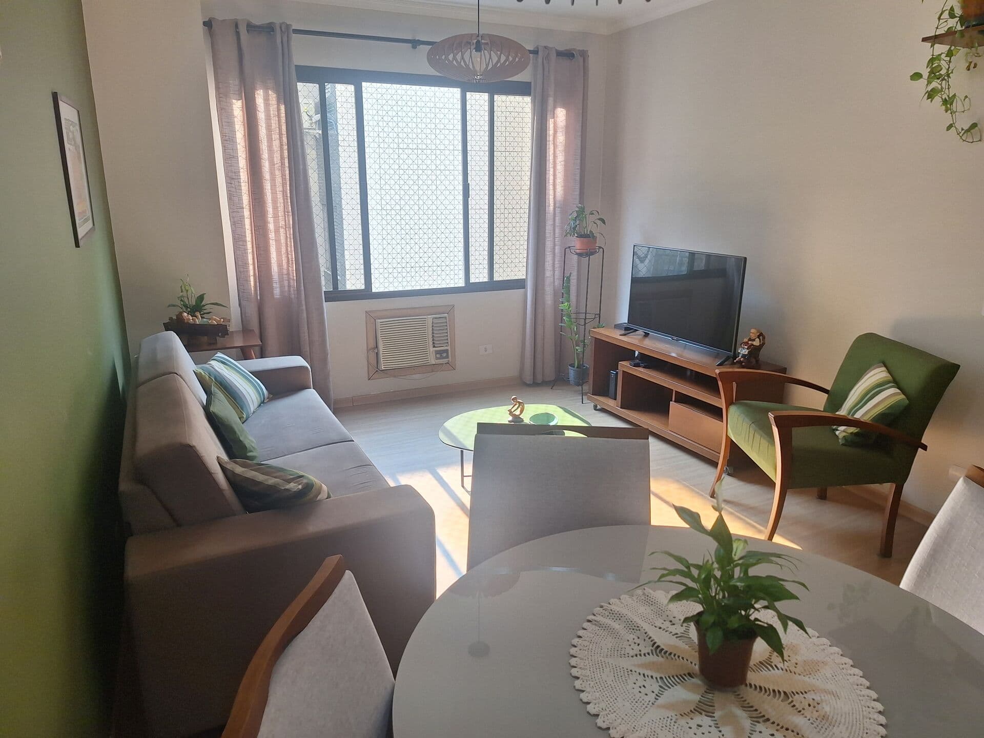 Apartamento Padrão 2 Quartos sendo 1 reversivel com suite 1 vaga em Santos