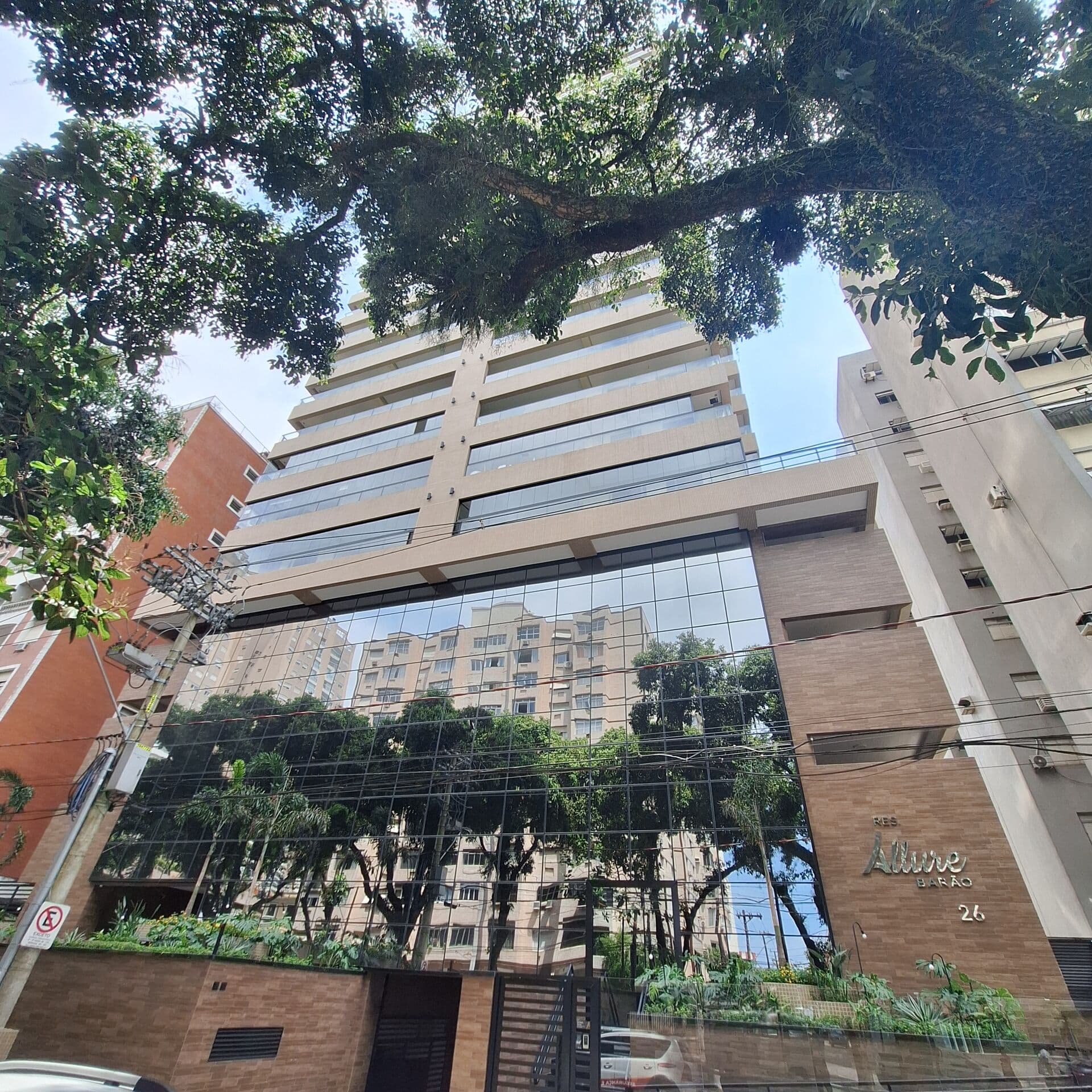 Apartamento Padrão 2 QARTOS COM VARANDA VISTA LIVREPARA O MAR pRÉDIO NOVO COM LAZER EM SANTOS