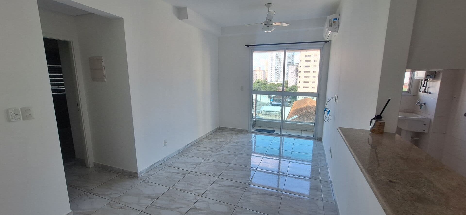 Apartamento Padrão 1 suites, 1 vaga na Pompéia SANTOS