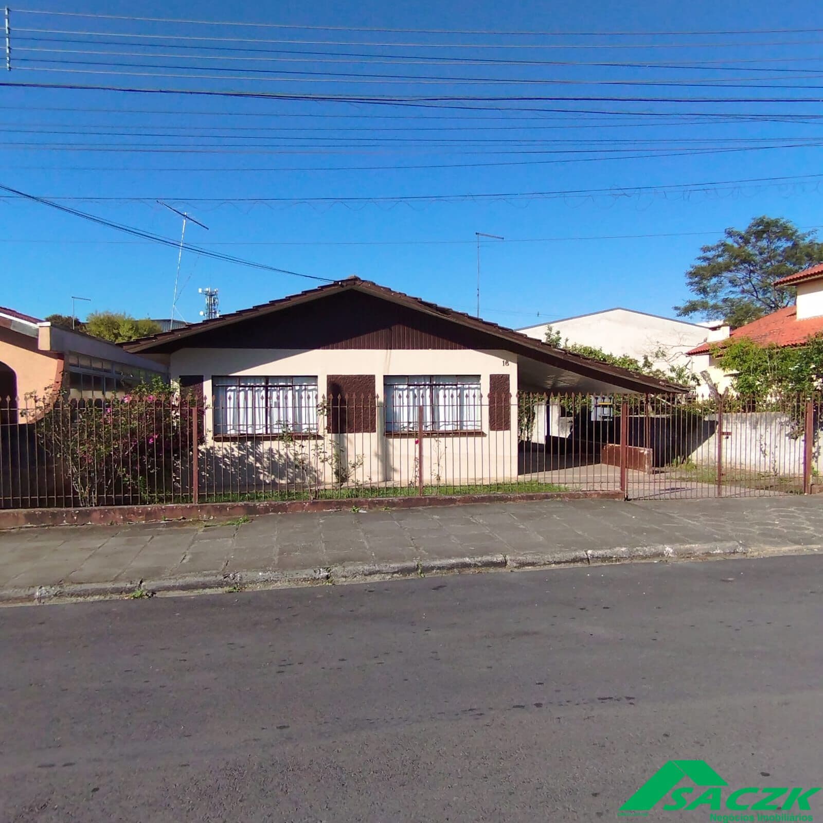 Casa Mista com 142,30m²