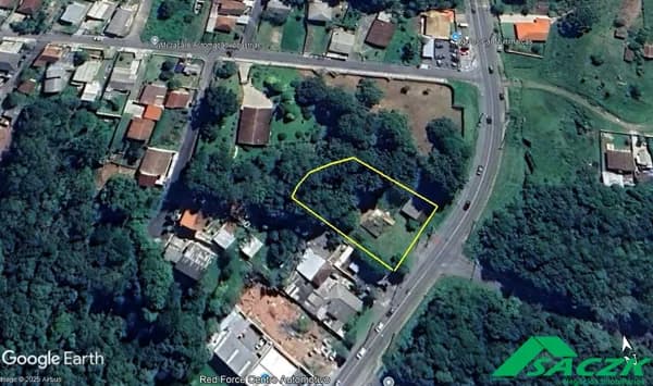 Terreno Comercial/Residencial