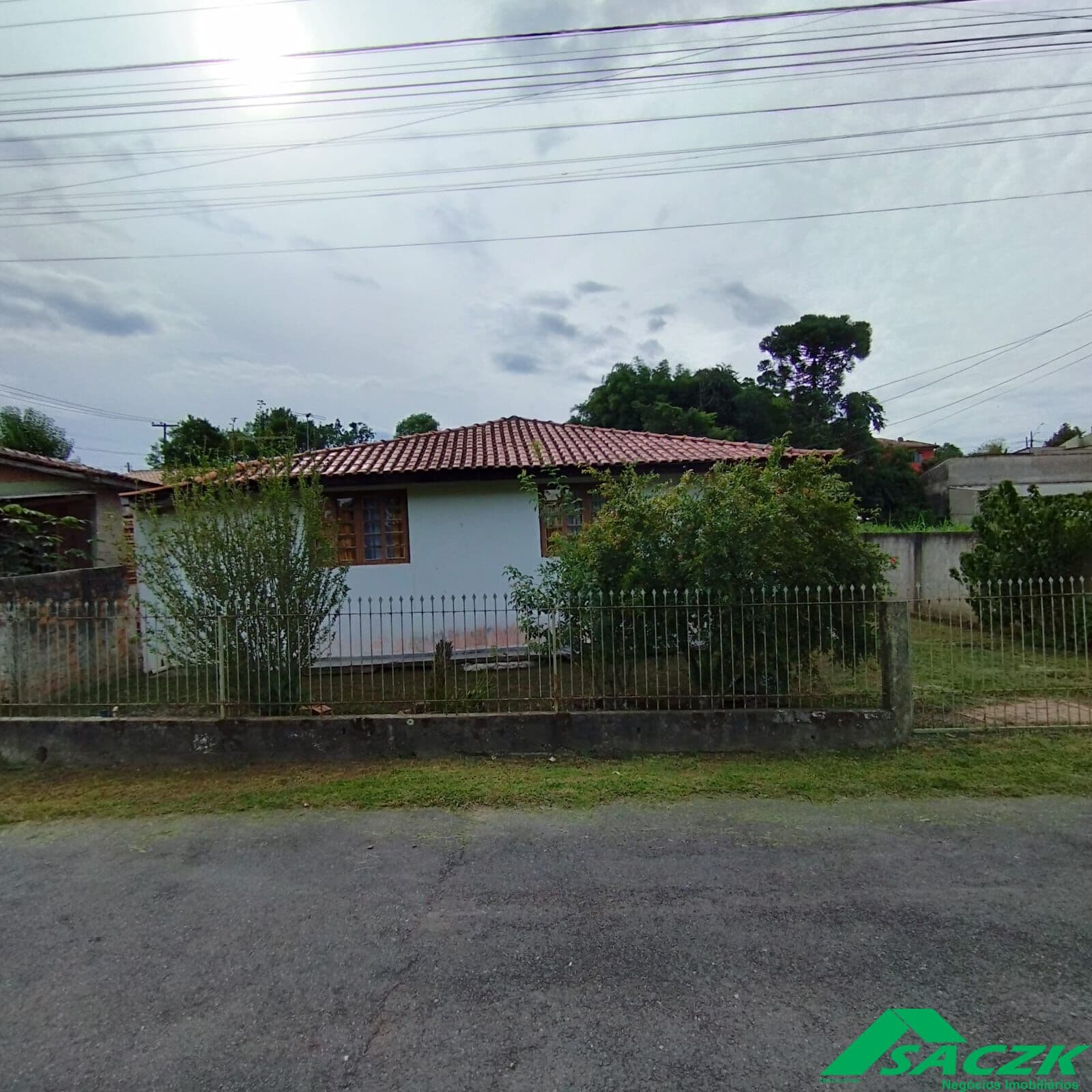 Casa em Campo Largo - Vila Solene