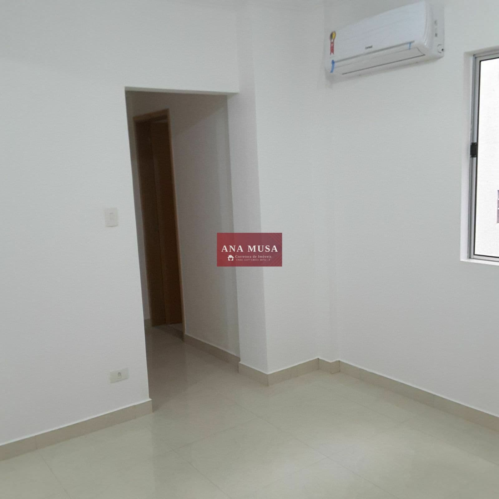 Apartamento à venda 2 dormitórios no bairro Ponta da Praia - Santos/SP
