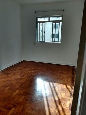 Apartamento Padrão para Venda e Aluguel em Boqueirão Santos-SP