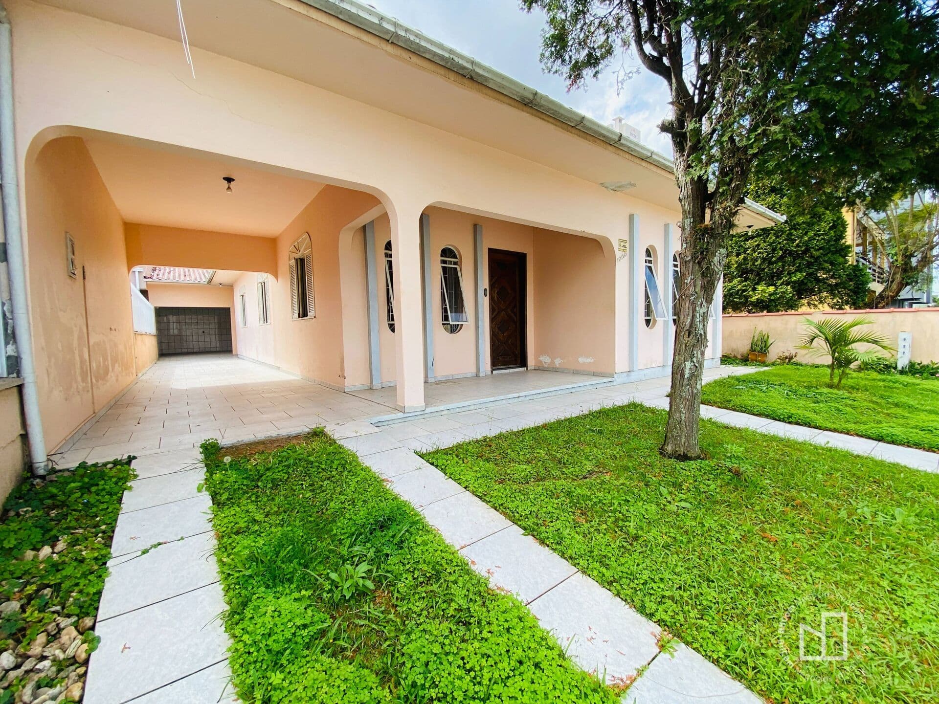 Casa à venda no bairro Santo Antônio de Pádua