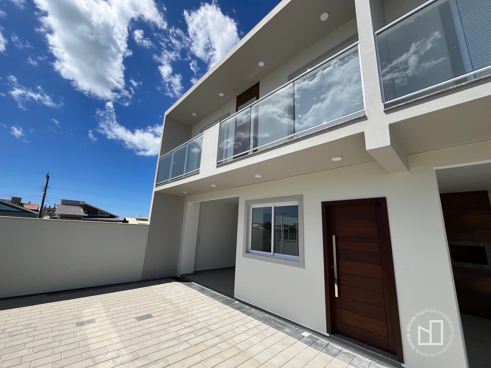 Casa com 03 dormitórios em Itapirubá Sul