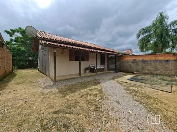 Casa à venda no bairro Guarda, em Tubarão/SC