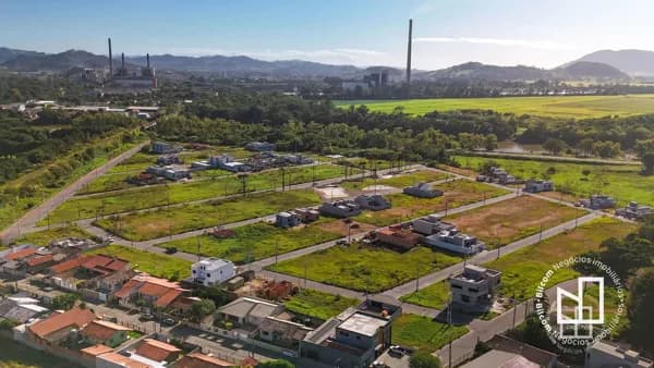 Terreno à venda Lot. Jardim América, no bairro Passagem em Tubarão/SC