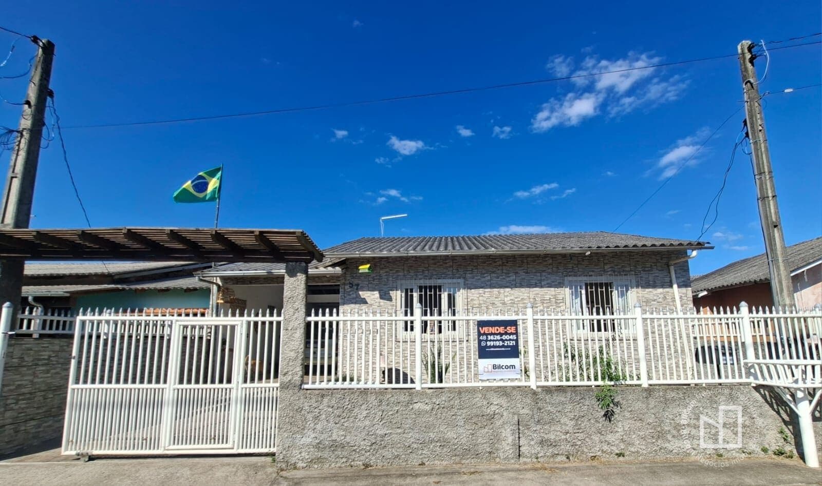 Casa à venda no bairro Bentos, em Laguna/SC