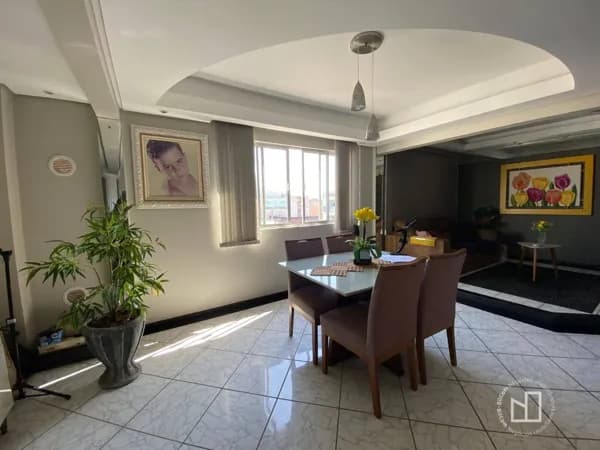 Apartamento à venda no bairro Oficinas, em Tubarão/SC