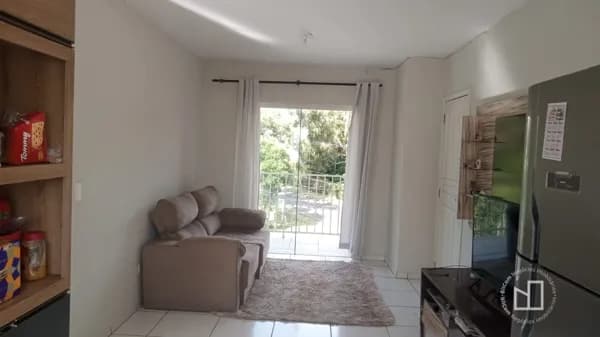 Apartamento à venda no bairro Campina da Barra, em Araucária/PR