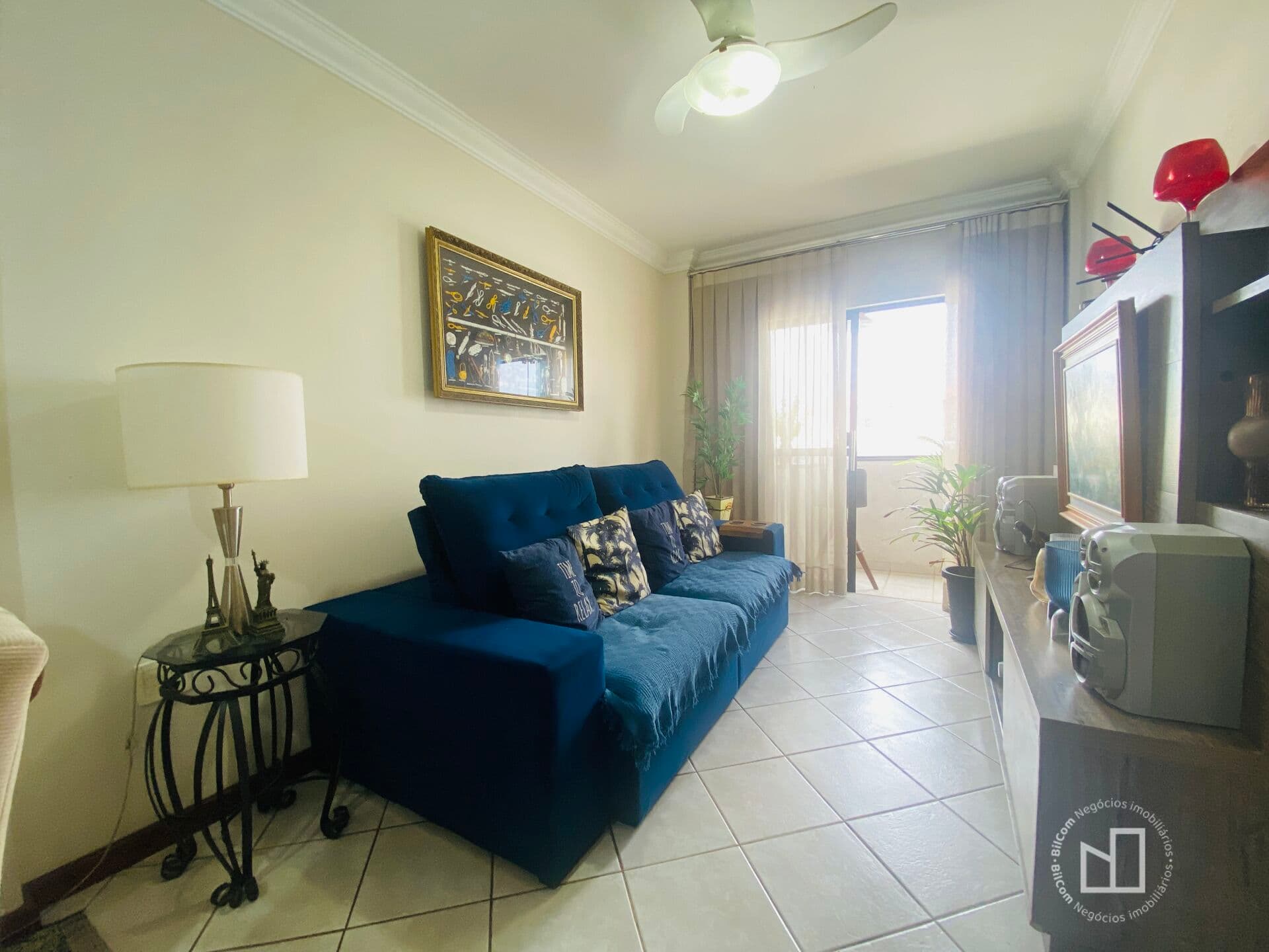 Apartamento com 03 dormitórios, sendo 1 suíte em Santo Antônio de Pádua