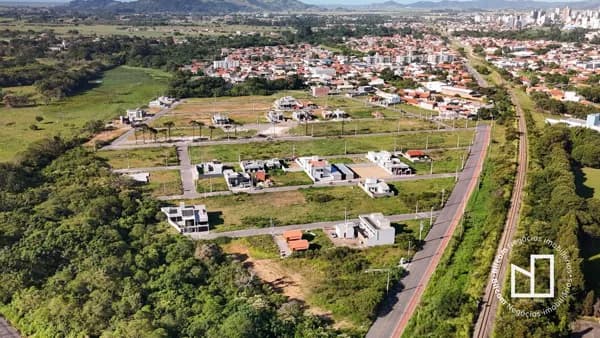 Lot. Jardim América
