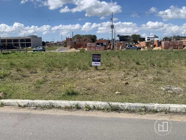 Terreno à venda no Lot. Vilaggio das Pedras, no bairro Humaitá de Cima em Tubarão/SC