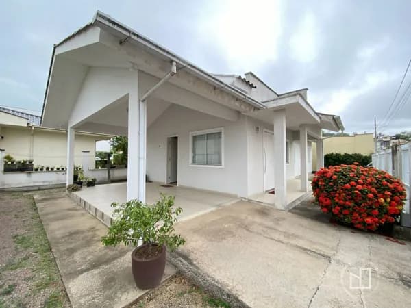 Casa à venda no bairro Monte Castelo, em Tubarão/SC