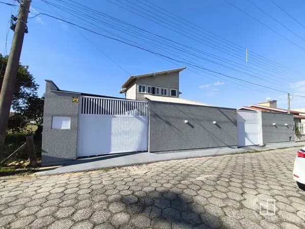 Casa à venda no bairro Santa Luzia, em Tubarão/SC
