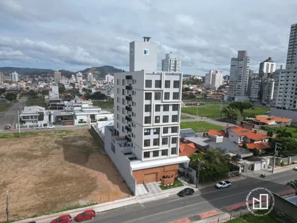 Apartamento à venda no bairro Centro, em Tubarão/SC