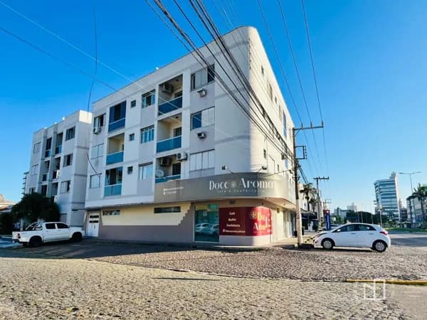 Apartamento à venda no bairro Vila Moema, em Tubarão/SC