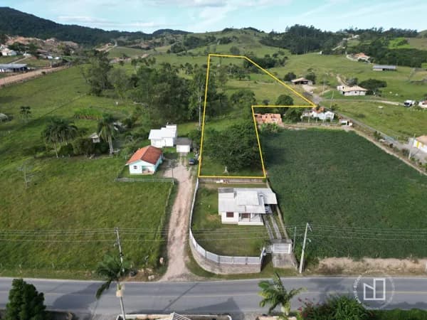 Terreno à venda no bairro Sertão da Estiva, em Pescaria Brava/SC