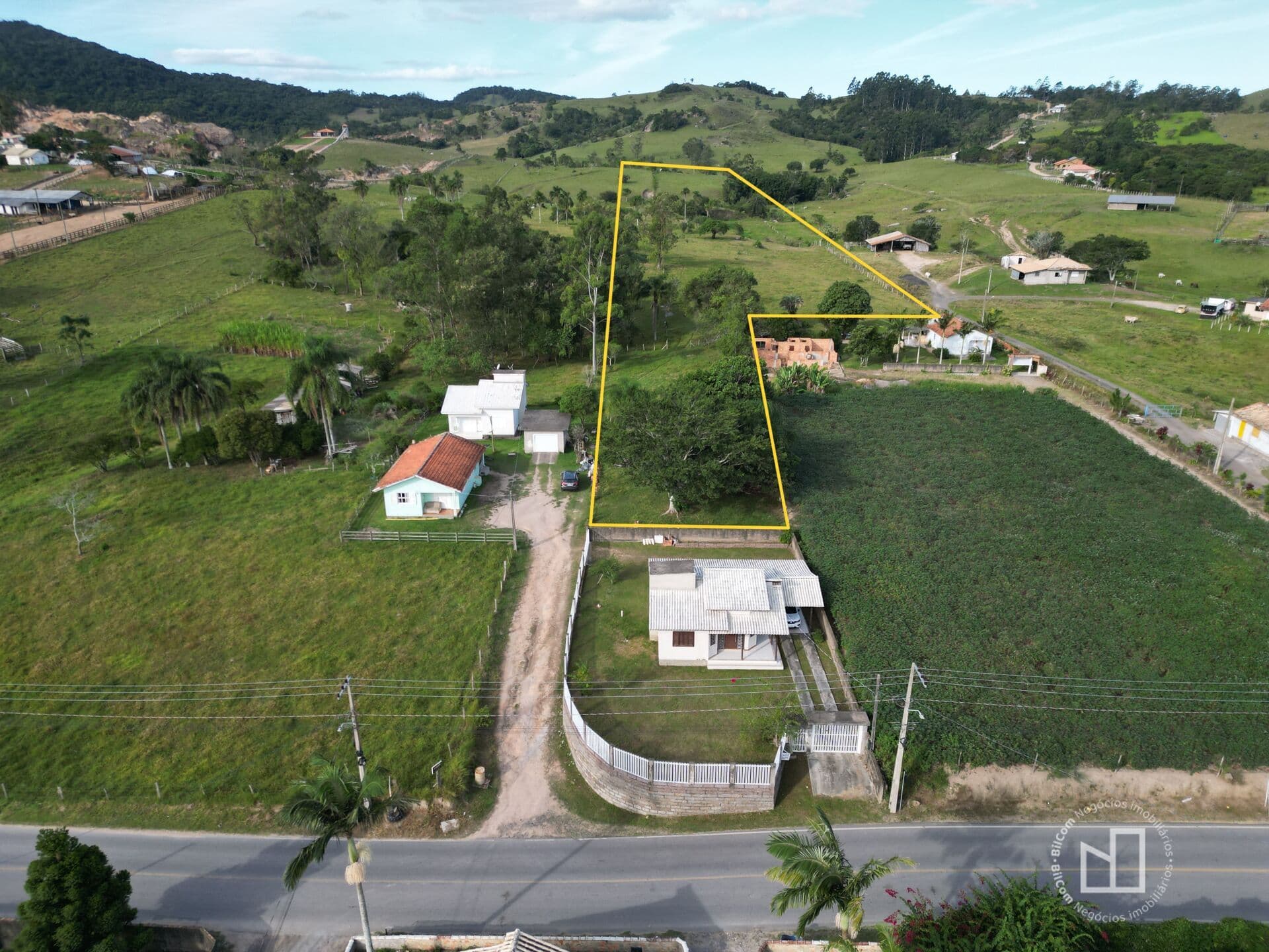 Terreno à venda no bairro Sertão da Estiva, em Pescaria Brava/SC