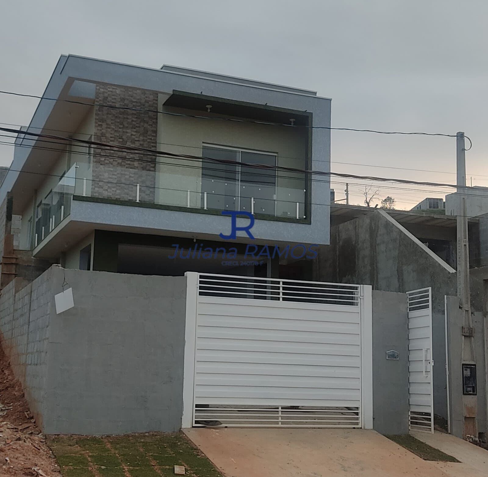 Casa com 3 dormitórios próximo ao Centro de Bom Jesus dos Perdões