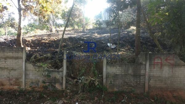 Terreno a venda no Jd. Paulista