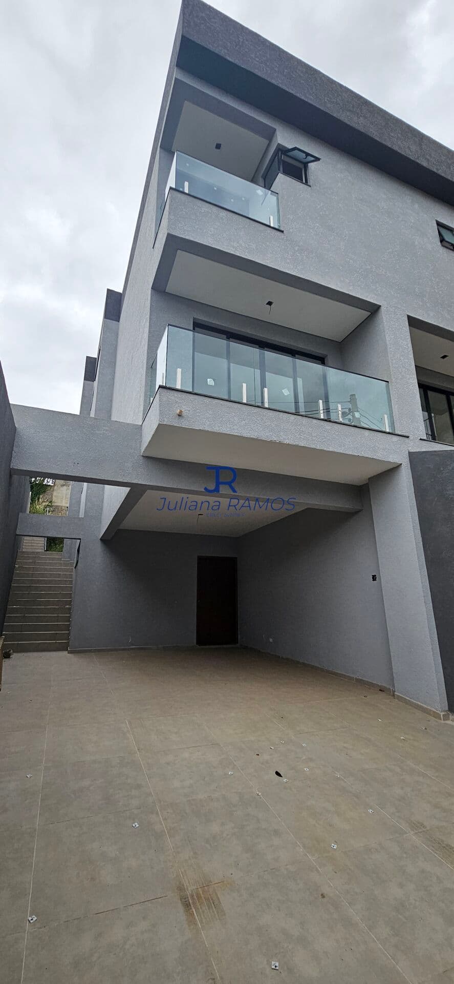 Sobrado à venda, 3 suítes, 170m2, Jd dos PInheiros - Atibaia/SP