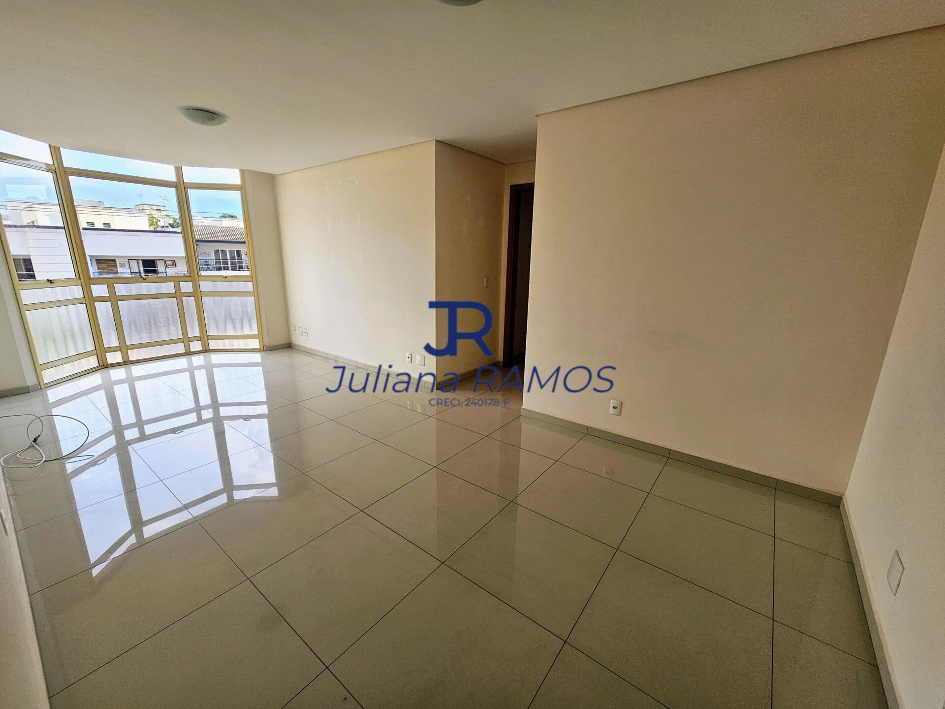 Apartamento para alugar, 2 dors. sendo 1 suite, Atibaia/SP