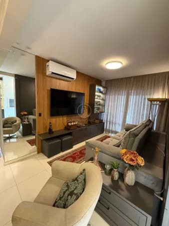 Apartamento todo mobiliado! Centro de Camboriú!