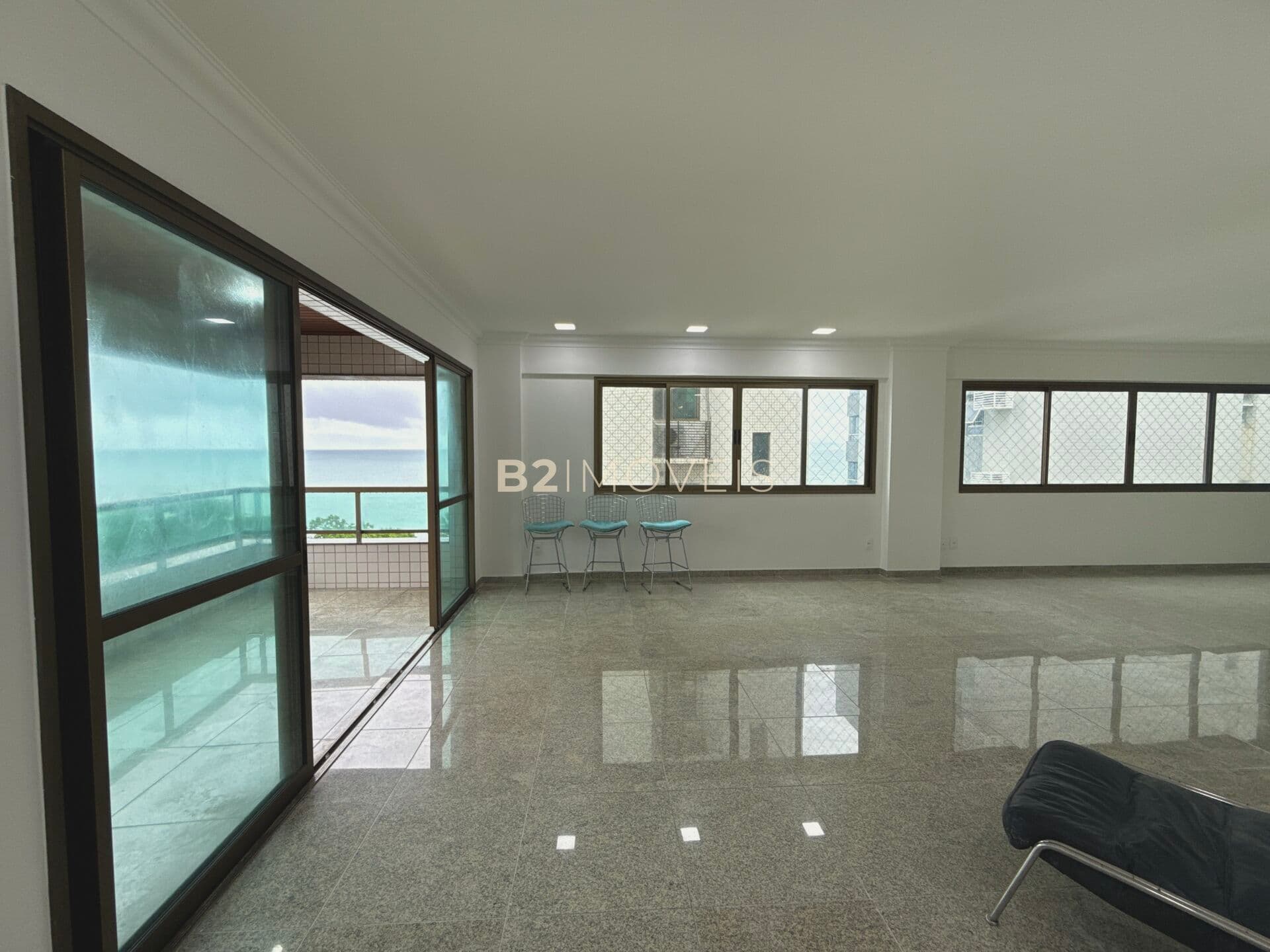 Apartamento no Johan Moritz – 193m², 4 quartos e vista para o Parque Dona Lindu&Mar