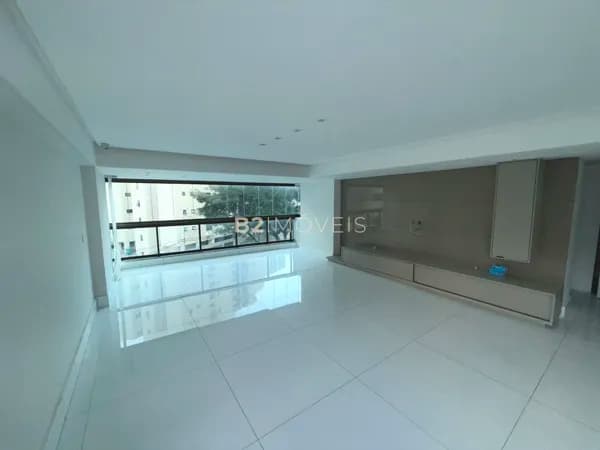 Apartamento alto padrão no Lucilo Maranhão | 182m² | 3 suítes | 3 vagas de garagem