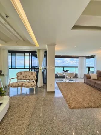Cobertura à venda na Av. Boa Viagem com vista definitiva e piscina privativa