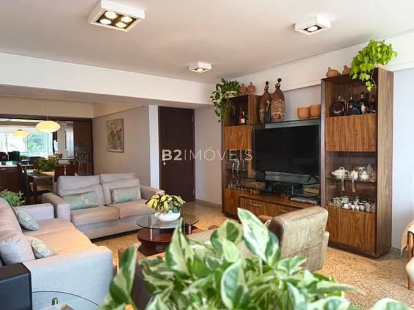 Apartamento à venda na Rua dos Navegantes – 168m², 4 quartos e localização excelente