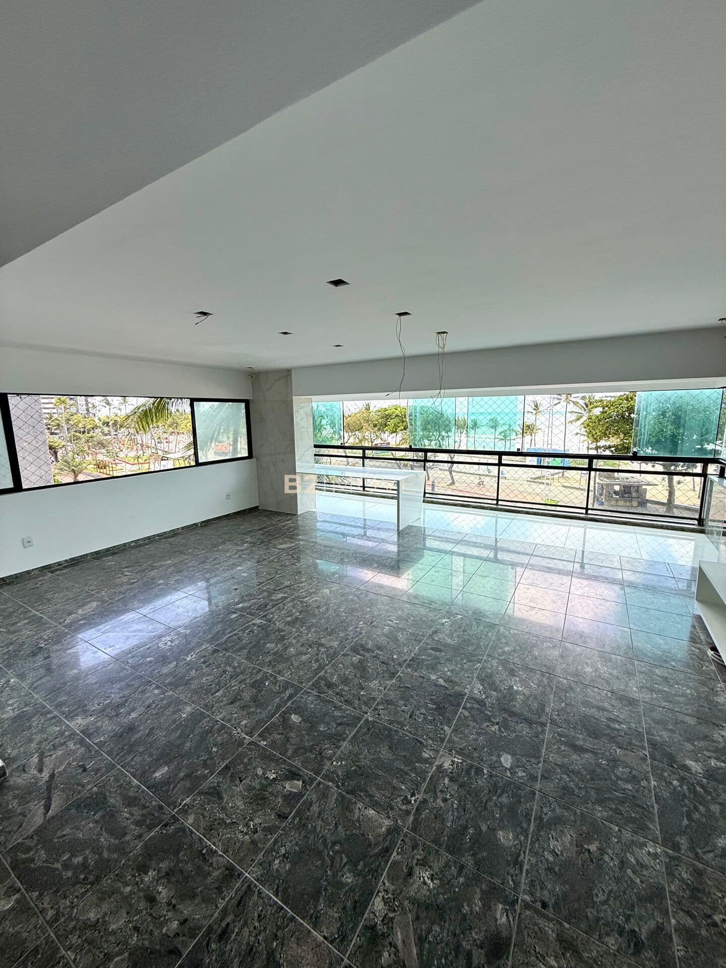 Edf. Viña del Mar | Av. Boa Viagem | Segundo Jardim | 210m²