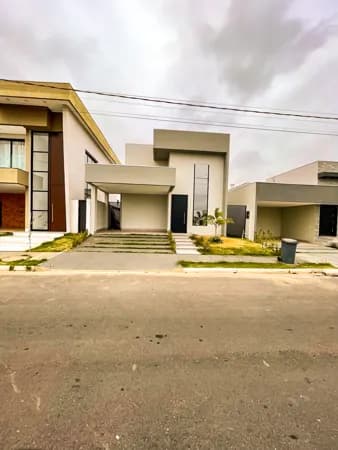 Casa térrea à venda no Condomínio Primor das Torres