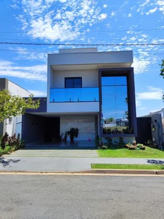 Sobrado á venda no Condomínio Primor das Torres