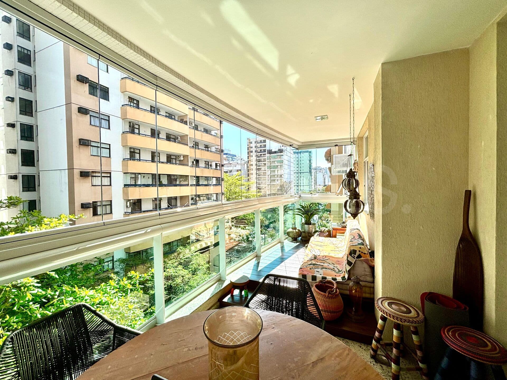 Apartamento de 4 quartos à venda no Ed. Bleu Blanc Rouge, com 157m², no Jardim Icaraí, Niterói/RJ