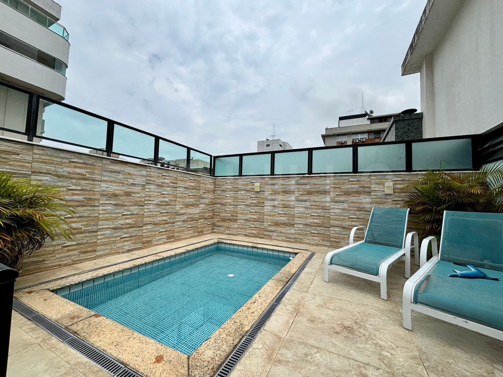 Cobertura Duplex de 5 quartos à venda no Ed. Portoferraio, com 346m², no Jardim Icaraí, Niterói/RJ
