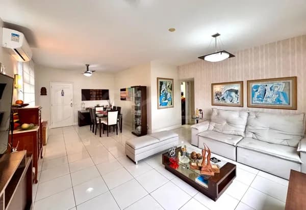 Apartamento de 3 quartos à venda na Rua Lopes Trovão, com 120m², em Icaraí, Niterói/RJ