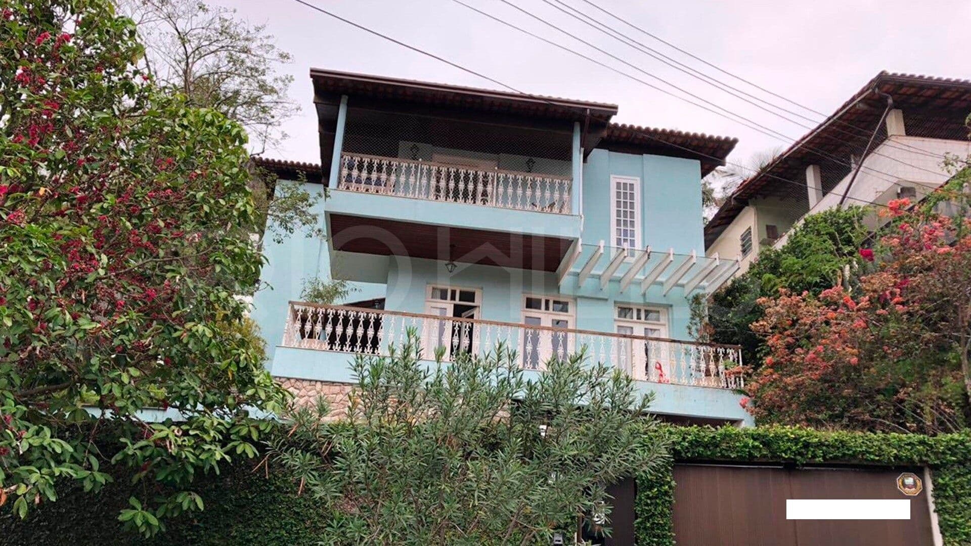 Casa Duplex de 4 quartos, com 320m², à venda em São Francisco, Niterói/RJ