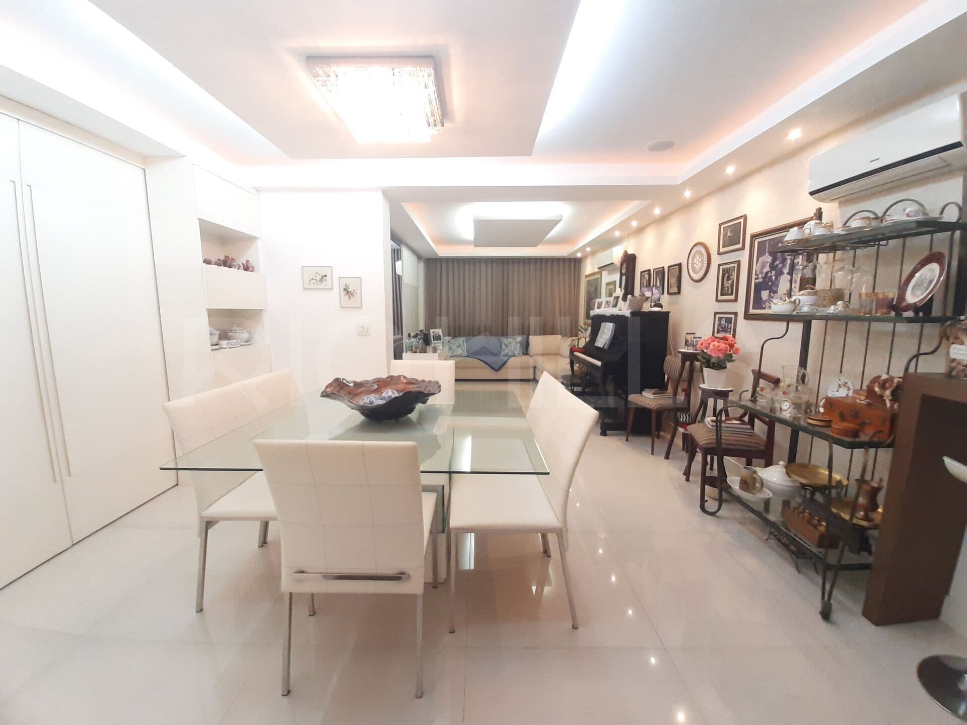 Apartamento de 3 quartos, com 140m², à venda na Praia de Icaraí, Niterói/RJ