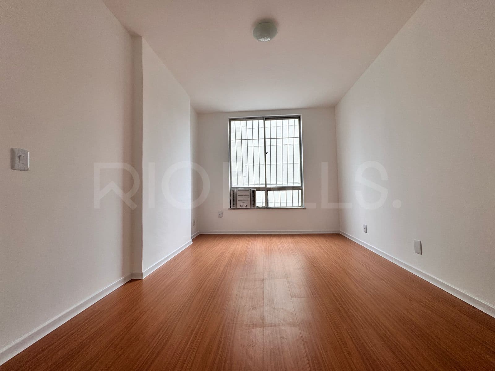Apartamento de 2 quartos à venda no Edifício Volpi, com 80m², no Jardim Icaraí, Niterói/RJ