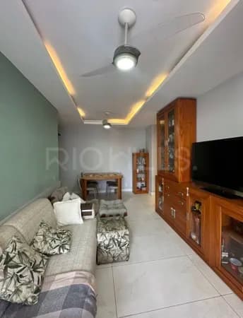Apartamento de 2 quartos à venda no Praia de Ubatuba, com 70m², em Santa Rosa, Niterói/RJ