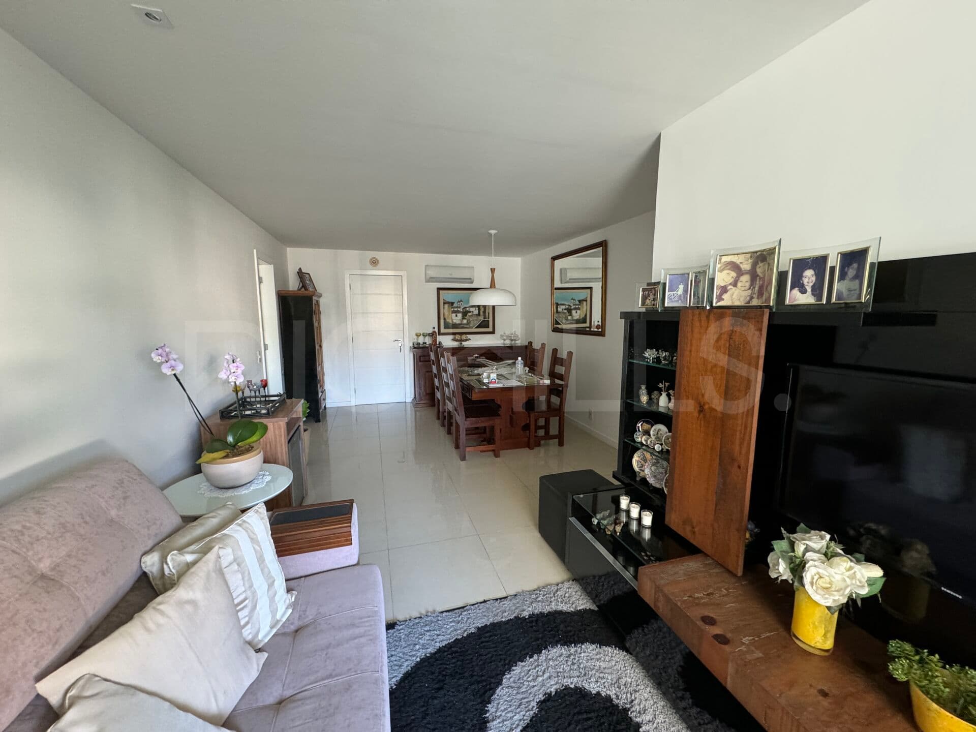 Apartamento de 3 quartos, com 110m², à venda em Charitas, Niterói/RJ
