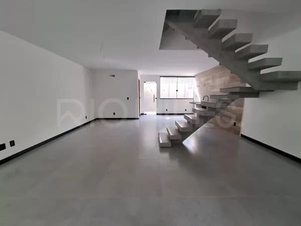 Casa de 4 quartos à venda na Rua Tamoios, com 230m², em São Francisco, Niterói/RJ