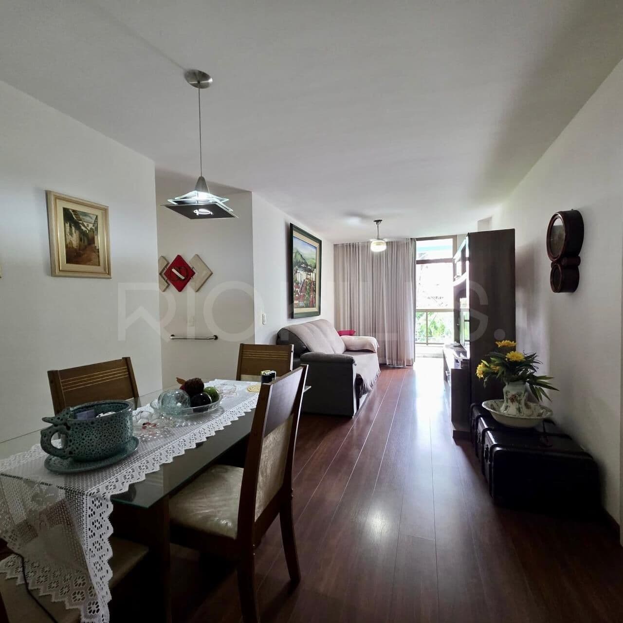 Apartamento de 2 quartos à venda no Tour de Saint Denis, com 74m², em Santa Rosa, Niterói/RJ