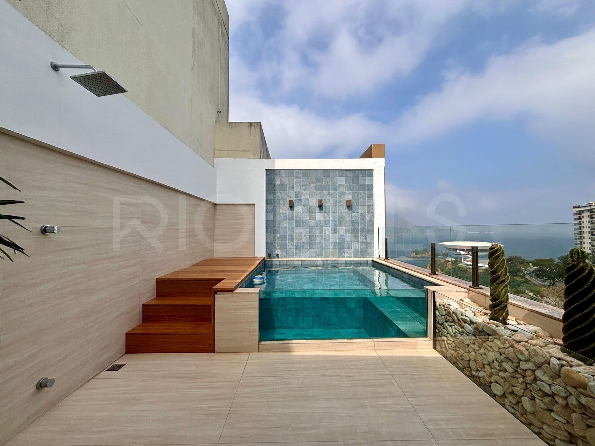 Cobertura de 3 quartos à venda no Blue Tree Residences, com 240m², no Ingá, Niterói/RJ