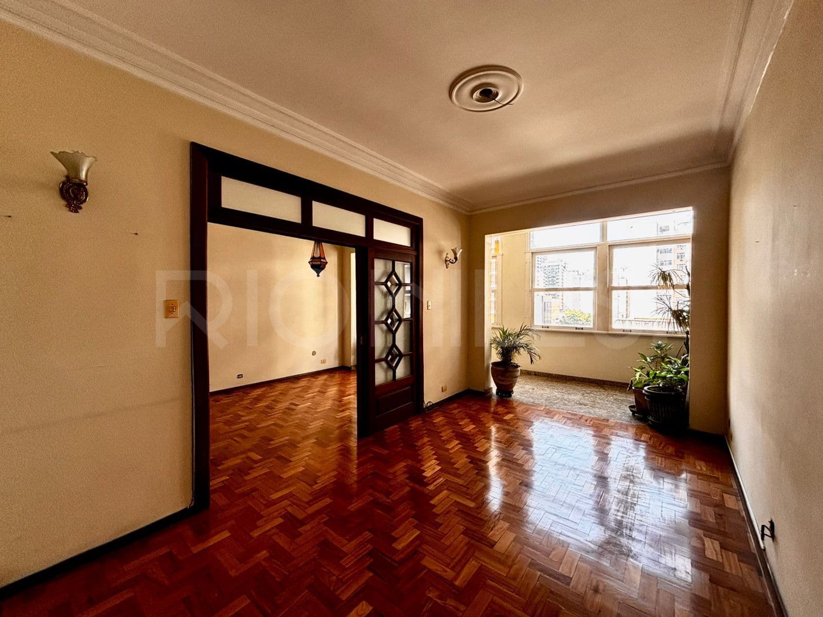 Apartamento de 3 quartos à venda no Visconde de Abaeté, com 130m², em Icaraí, Niterói/RJ